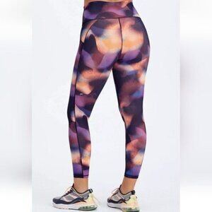 Fabletics Define PowerHold High-Waisted 7/8 Legging size XS/S